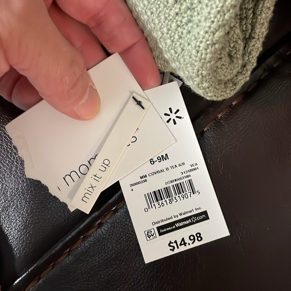 Two Modern Moments Sweater Type Onsies 0-3 months and 6-9 months - Picture 14 of 14